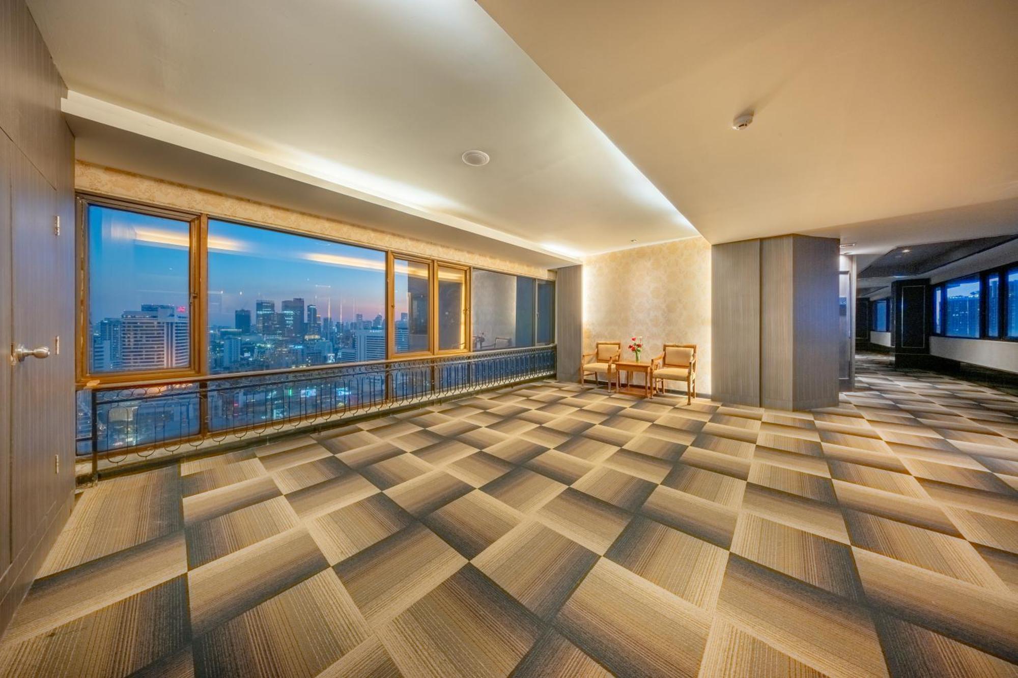 فندق رويال بينجا بانكوك المظهر الخارجي الصورة The 30th floor of the hotel